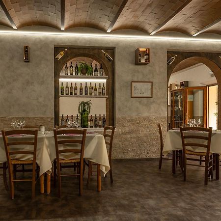 B&B Locanda Sant'Antimo Montalcino Eksteriør bilde