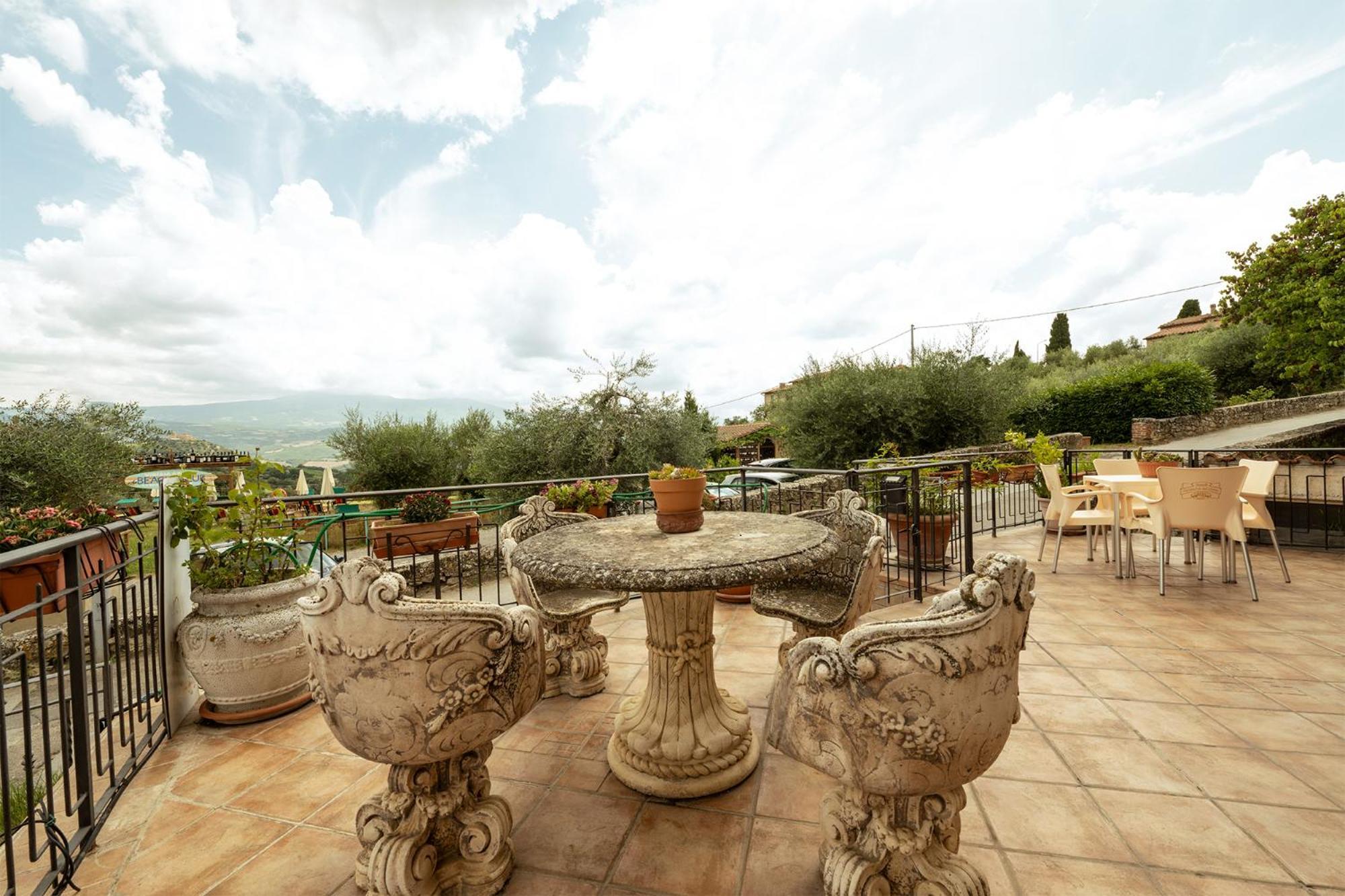 B&B Locanda Sant'Antimo Montalcino Eksteriør bilde