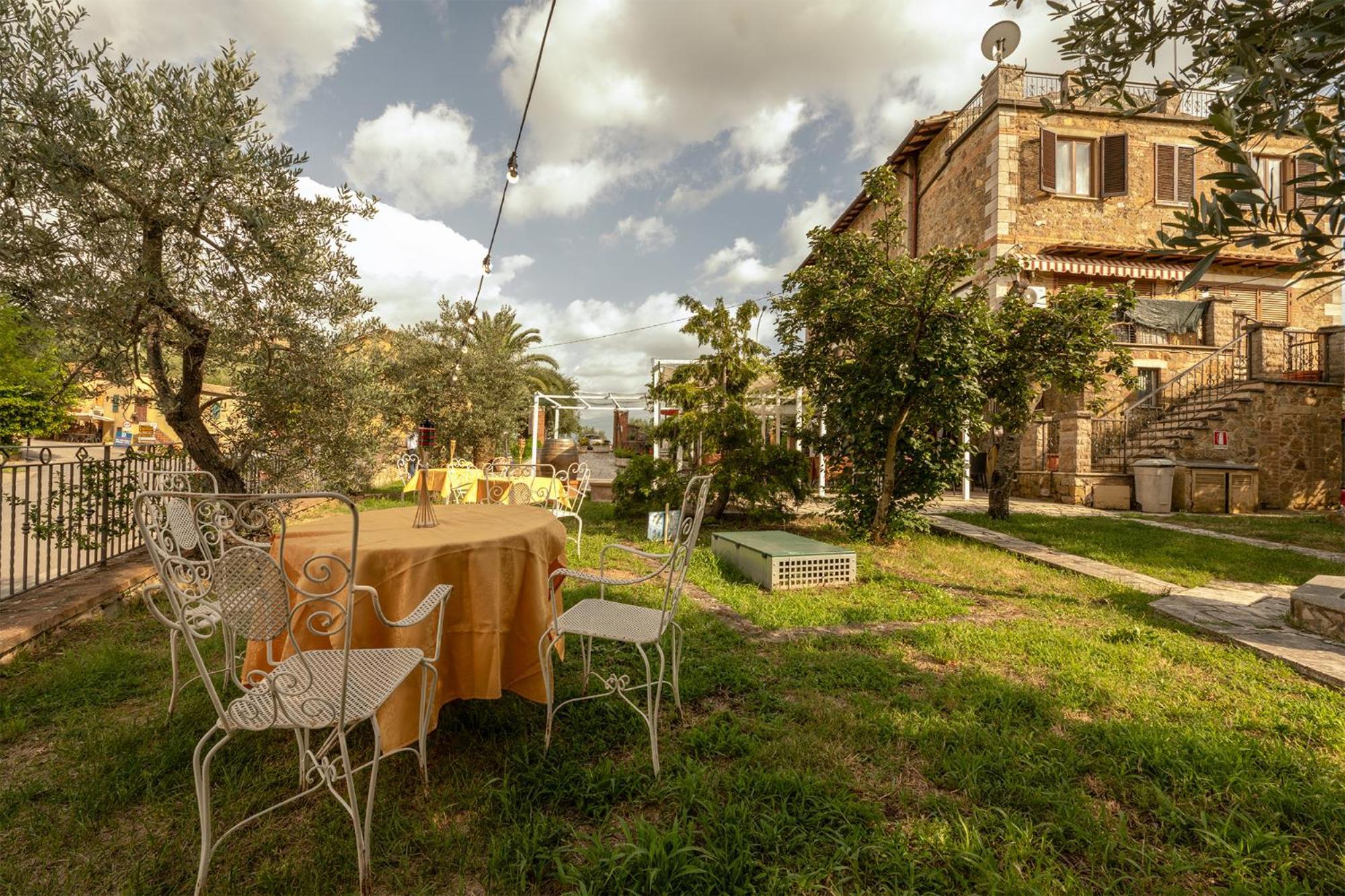 B&B Locanda Sant'Antimo Montalcino Eksteriør bilde